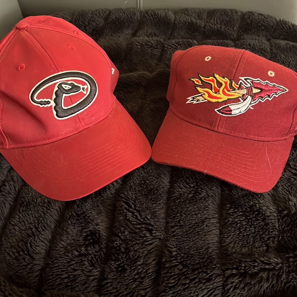 2 hat bundle. One full back and one adjustable